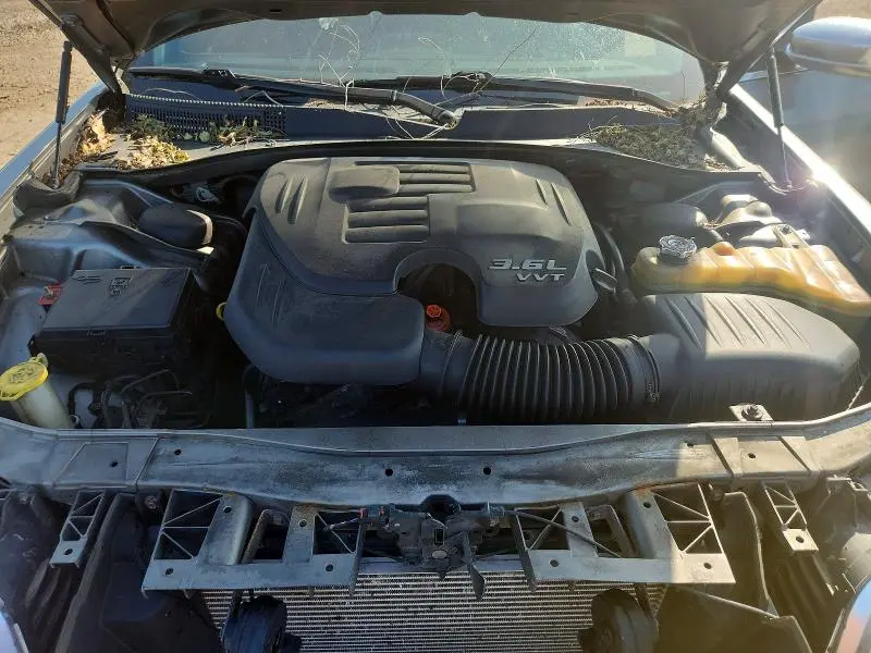 2011 CHRYSLER 300 LIMITED  
