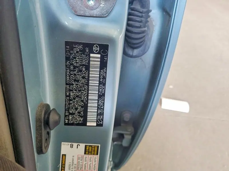 2015 TOYOTA PRIUS FOUR  