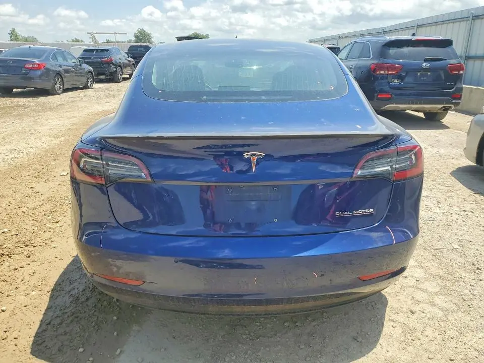 2018 TESLA MODEL 3   
