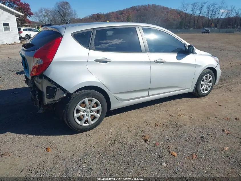 2013 HYUNDAI ACCENT GS