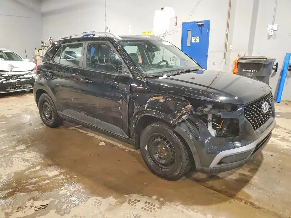 2022 HYUNDAI VENUE SEL  