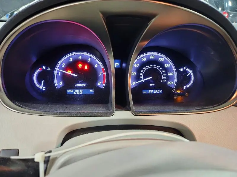 2011 TOYOTA AVALON LIMITED  