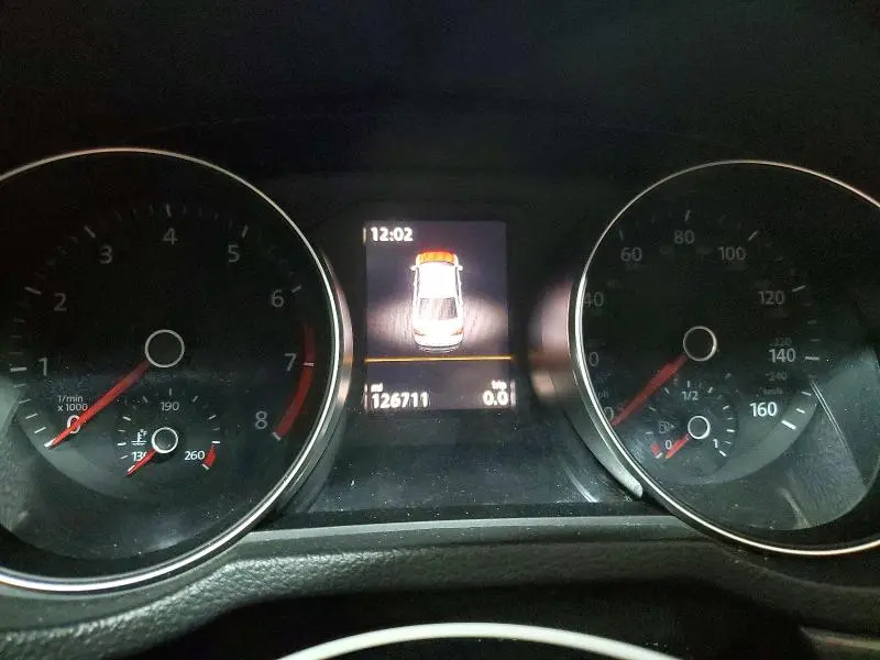 2017 VOLKSWAGEN PASSAT SE  