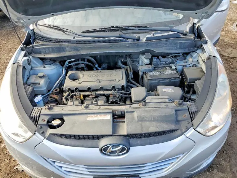 2011 HYUNDAI TUCSON GLS  