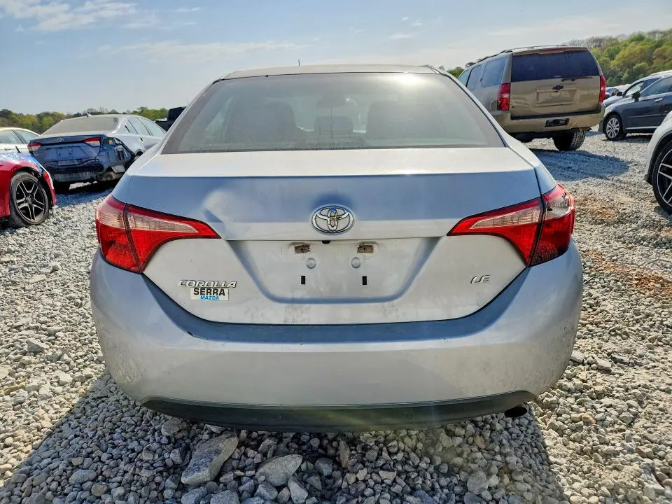 2018 TOYOTA COROLLA LE  