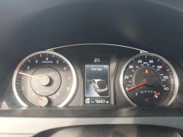 2016 TOYOTA CAMRY LE  