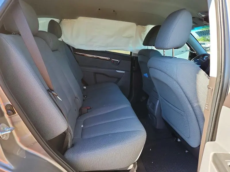 2012 HYUNDAI SANTA FE GLS  