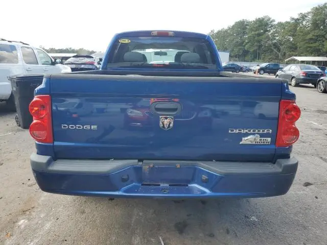 2011 DODGE DAKOTA SLT  