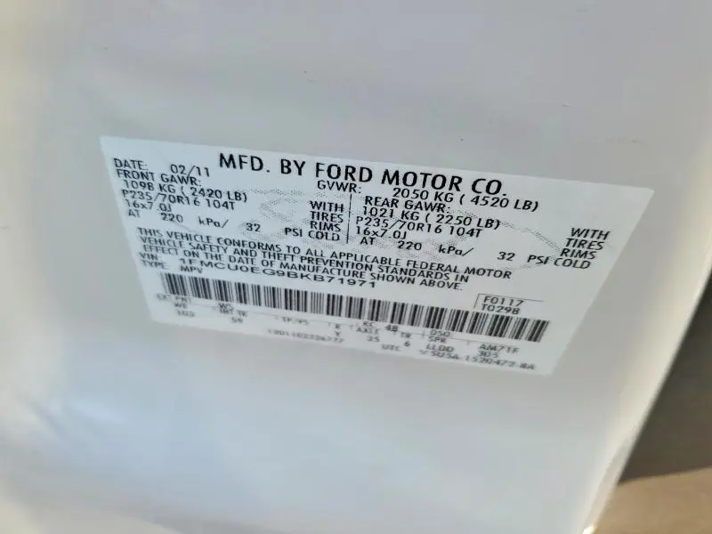 2011 FORD ESCAPE LIMITED  