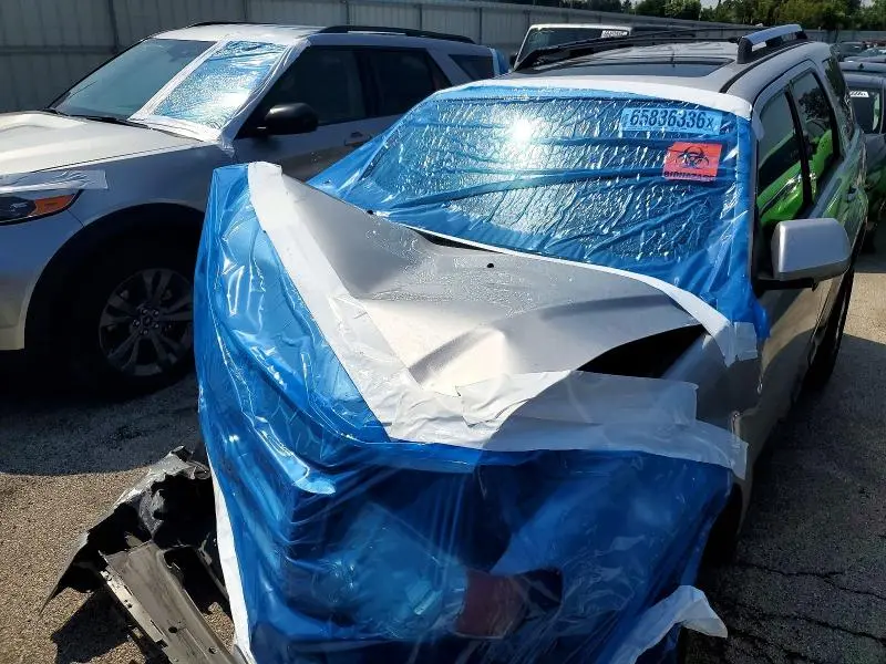 2010 FORD ESCAPE LIMITED  