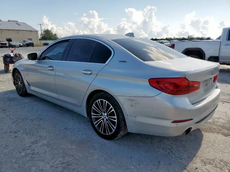 2018 BMW 530E   