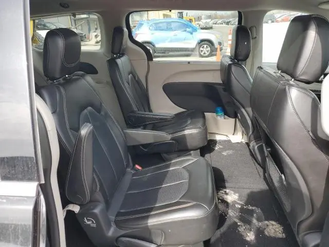 2021 CHRYSLER VOYAGER LXI  