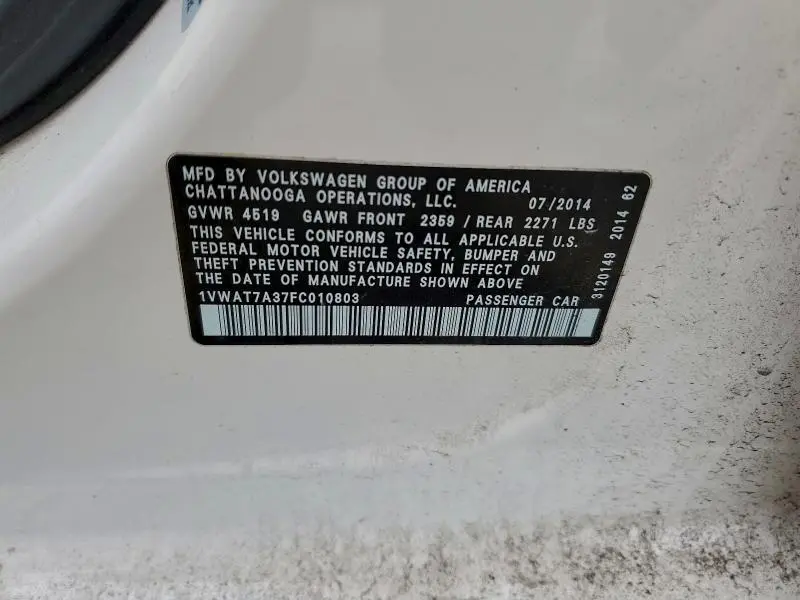 2015 VOLKSWAGEN PASSAT S  