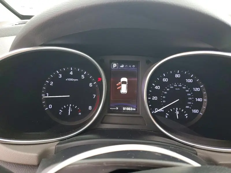 2017 HYUNDAI SANTA FE SE  