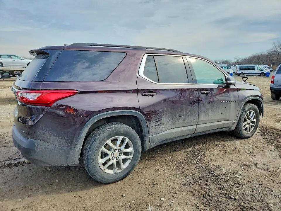 2021 CHEVROLET TRAVERSE LT  
