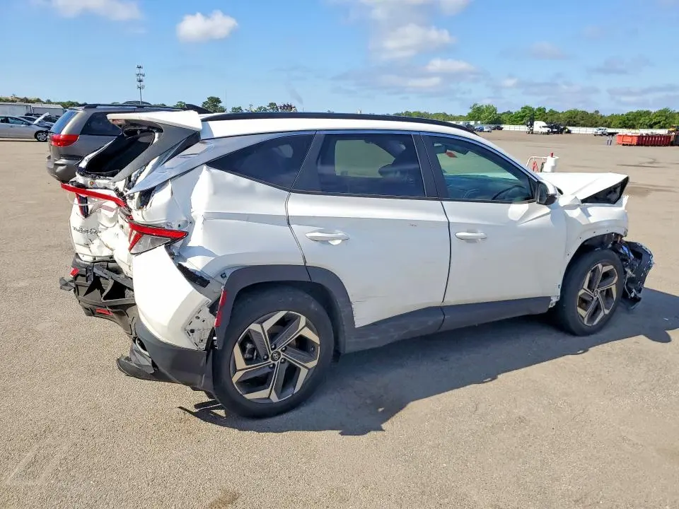 2024 HYUNDAI TUCSON SEL  