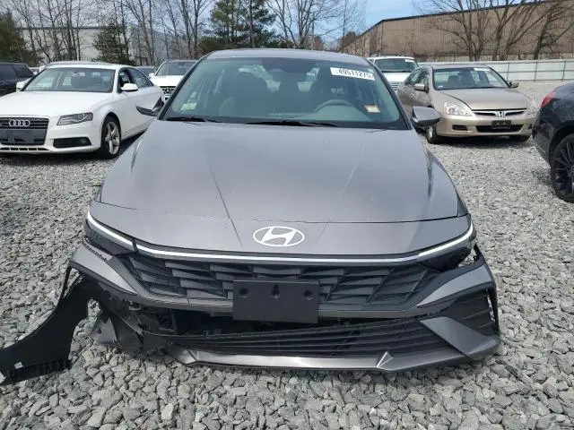2024 HYUNDAI ELANTRA BLUE
