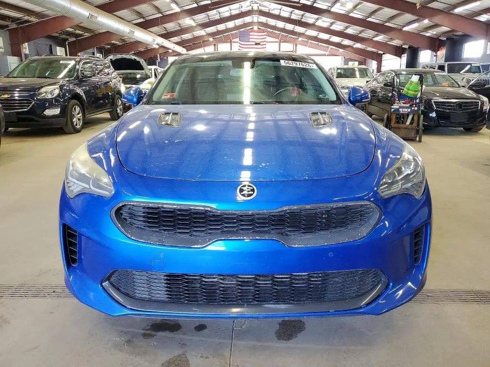 2018 KIA STINGER PREMIUM  