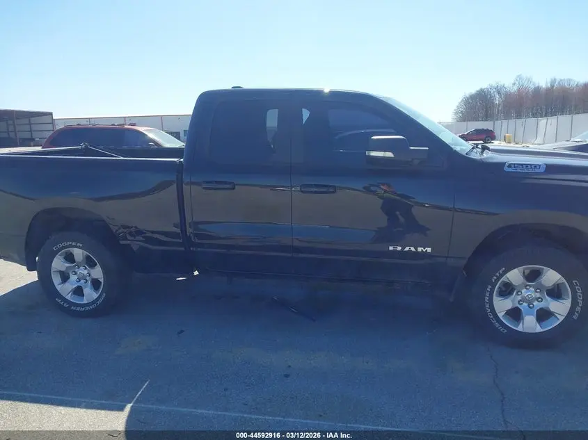 2021 RAM 1500 BIG HORN  4X4 6'4 BOX