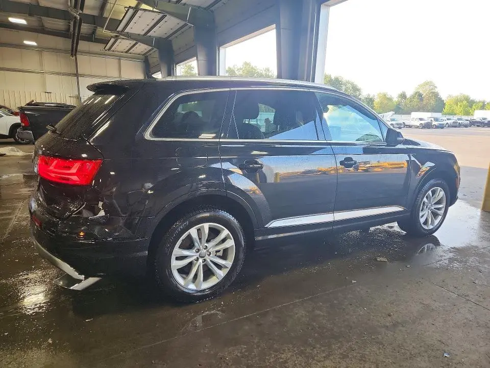 2019 AUDI Q7 PREMIUM  