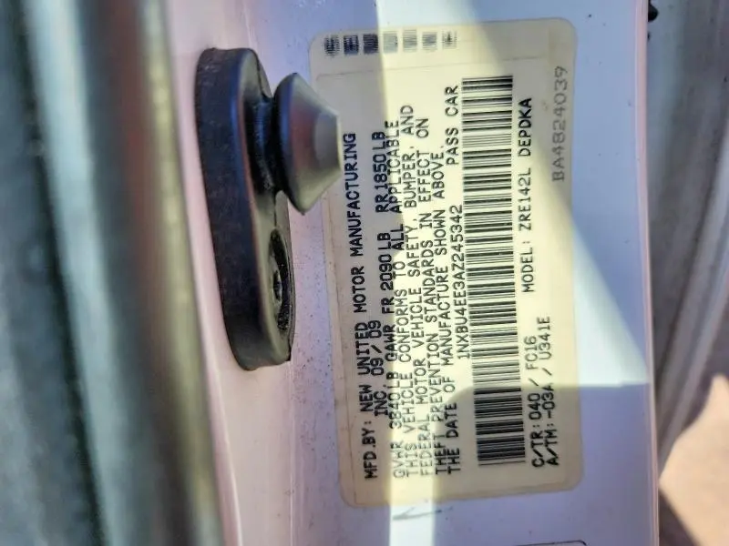2010 TOYOTA COROLLA LE  
