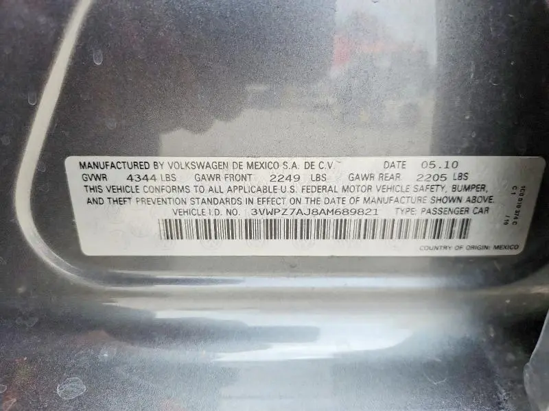 2010 VOLKSWAGEN JETTA SE  