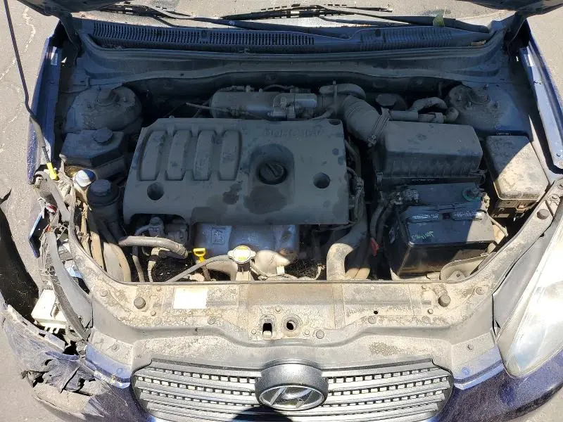 2011 HYUNDAI ACCENT GLS  