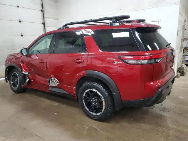 2023 NISSAN PATHFINDER SV  