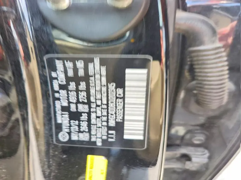 2012 HYUNDAI GENESIS 3.8L  