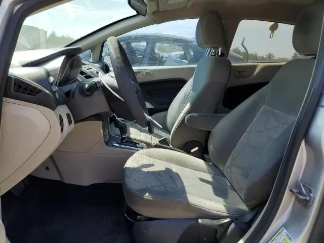 2013 FORD FIESTA SE  