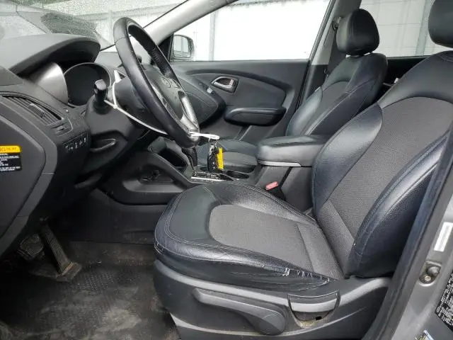 2010 HYUNDAI TUCSON GLS  