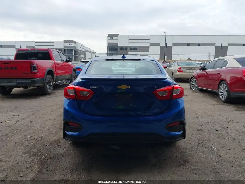 2017 CHEVROLET CRUZE LT AUTO