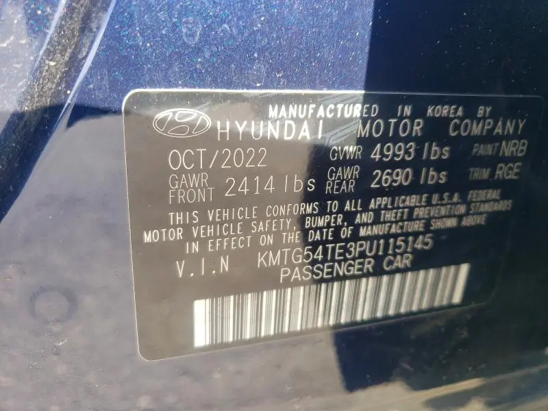 2023 GENESIS G70 3.3T STANDARD  