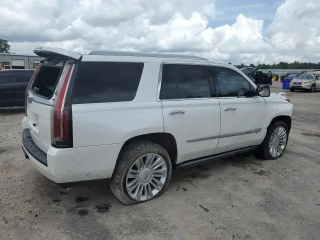 2017 CADILLAC ESCALADE PLATINUM  