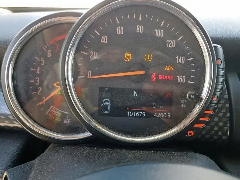2015 MINI COOPER S  