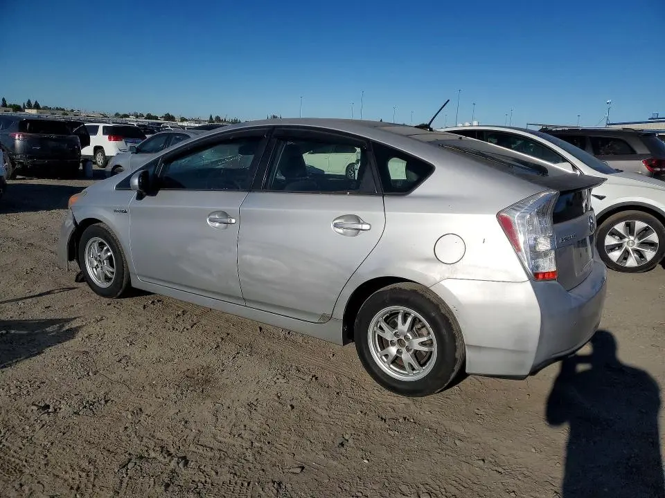 2011 TOYOTA PRIUS FOUR  