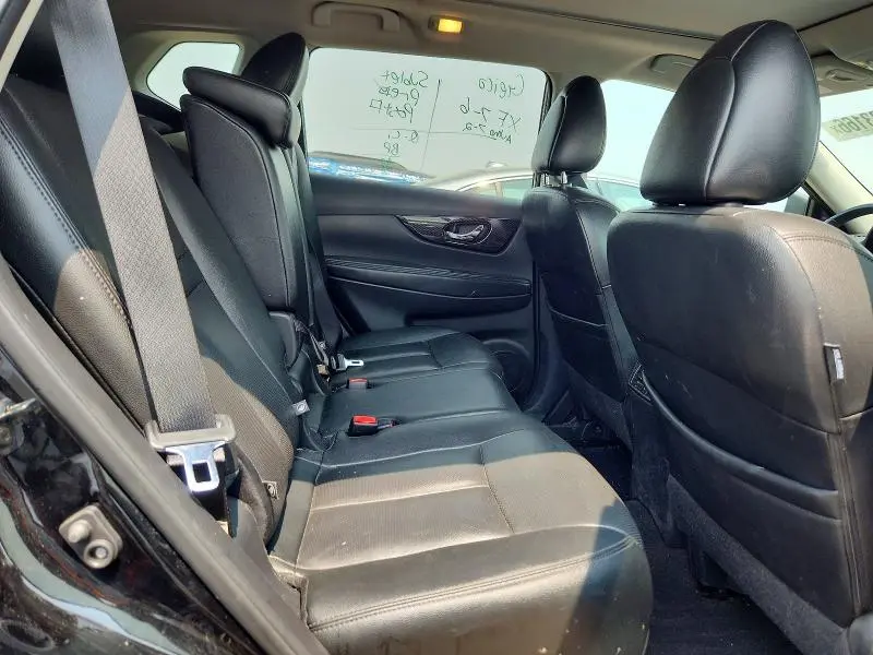2017 NISSAN ROGUE SL  