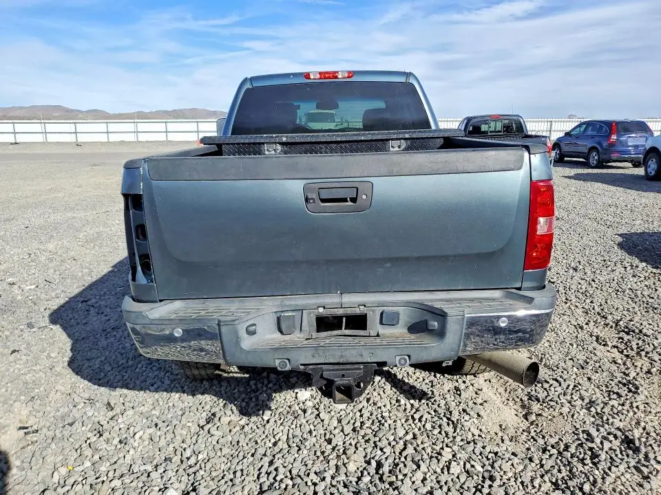 2011 CHEVROLET SILVERADO K2500 HEAVY DUTY LT  