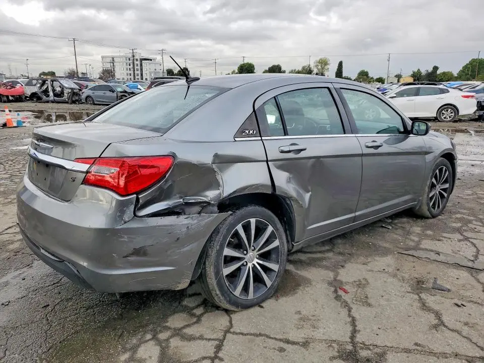 2013 CHRYSLER 200 TOURING  