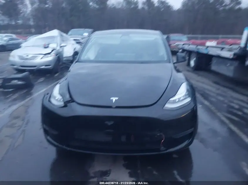 2022 TESLA MODEL Y LONG RANGE DUAL MOTOR ALL-WHEEL DRIVE