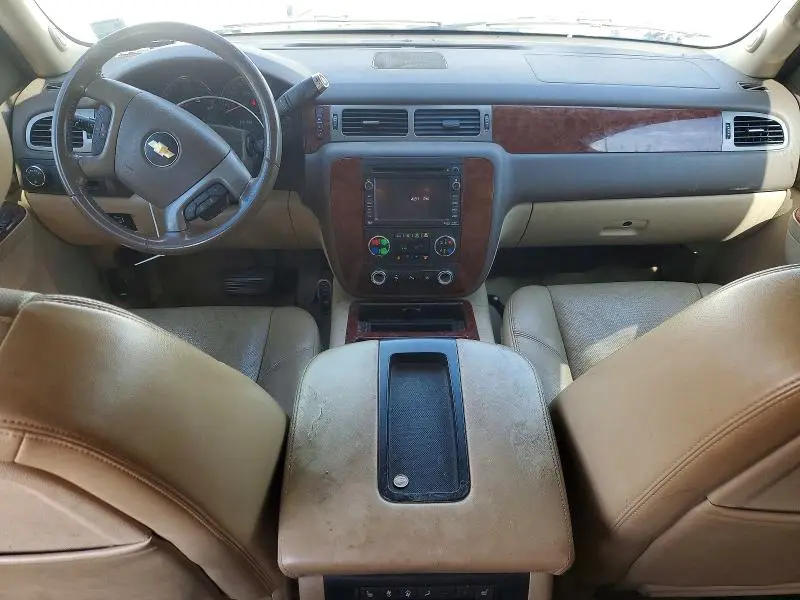 2011 CHEVROLET SUBURBAN C1500 LTZ  