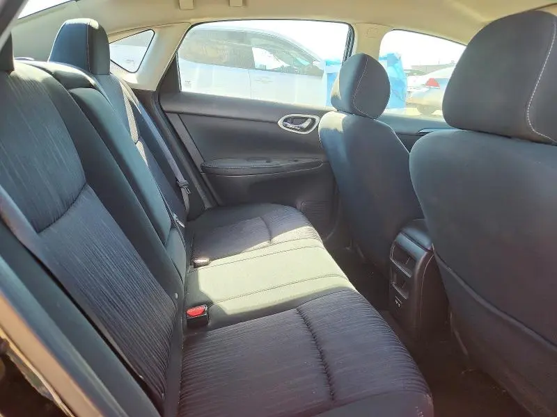 2019 NISSAN SENTRA SV  