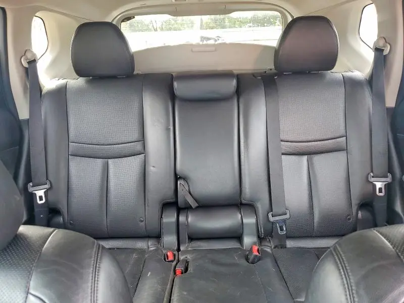 2015 NISSAN ROGUE SL  