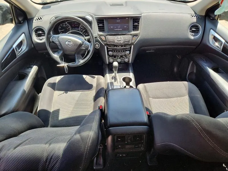 2019 NISSAN PATHFINDER SV  