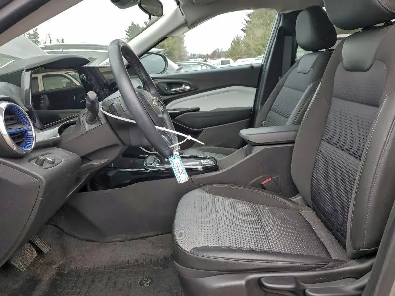 2025 CHEVROLET TRAX 1LT  