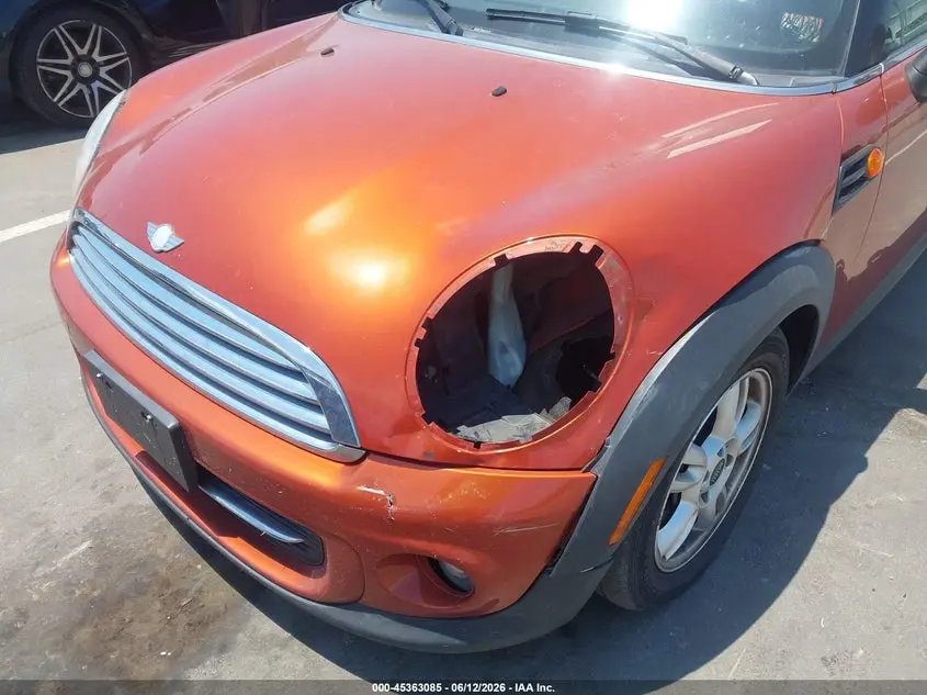 2013 MINI HARDTOP COOPER