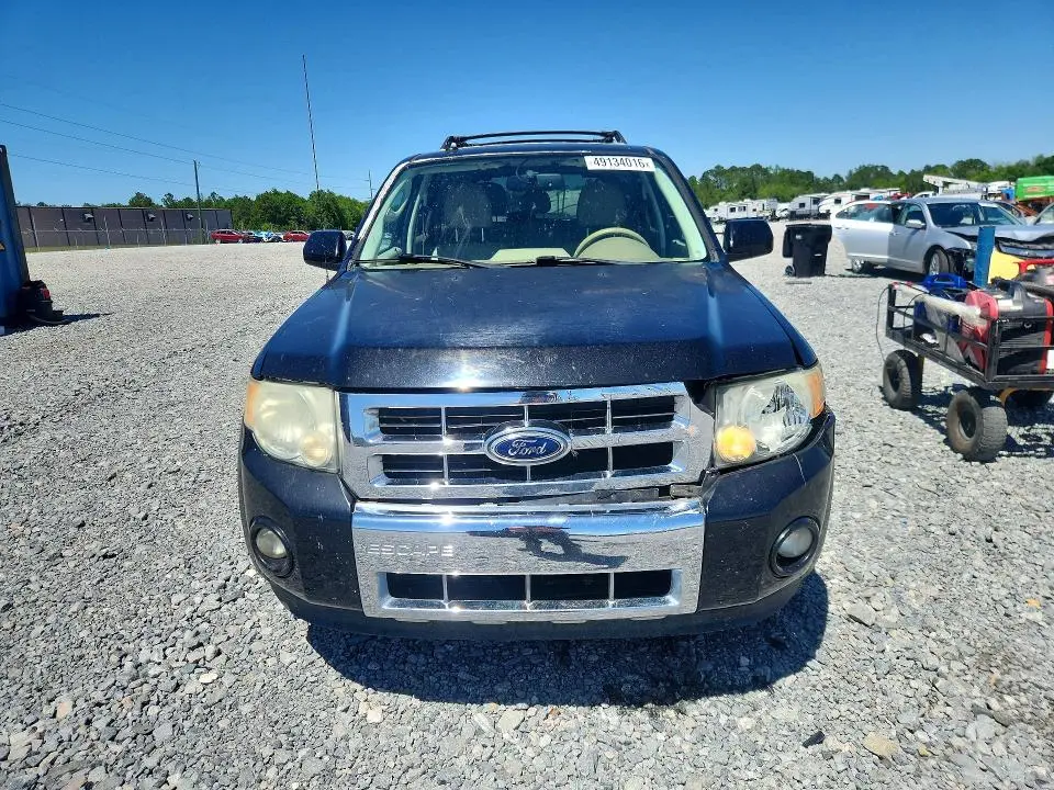 2011 FORD ESCAPE LIMITED  
