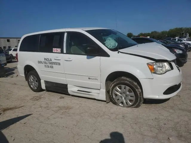 2016 DODGE GRAND CARAVAN SE  