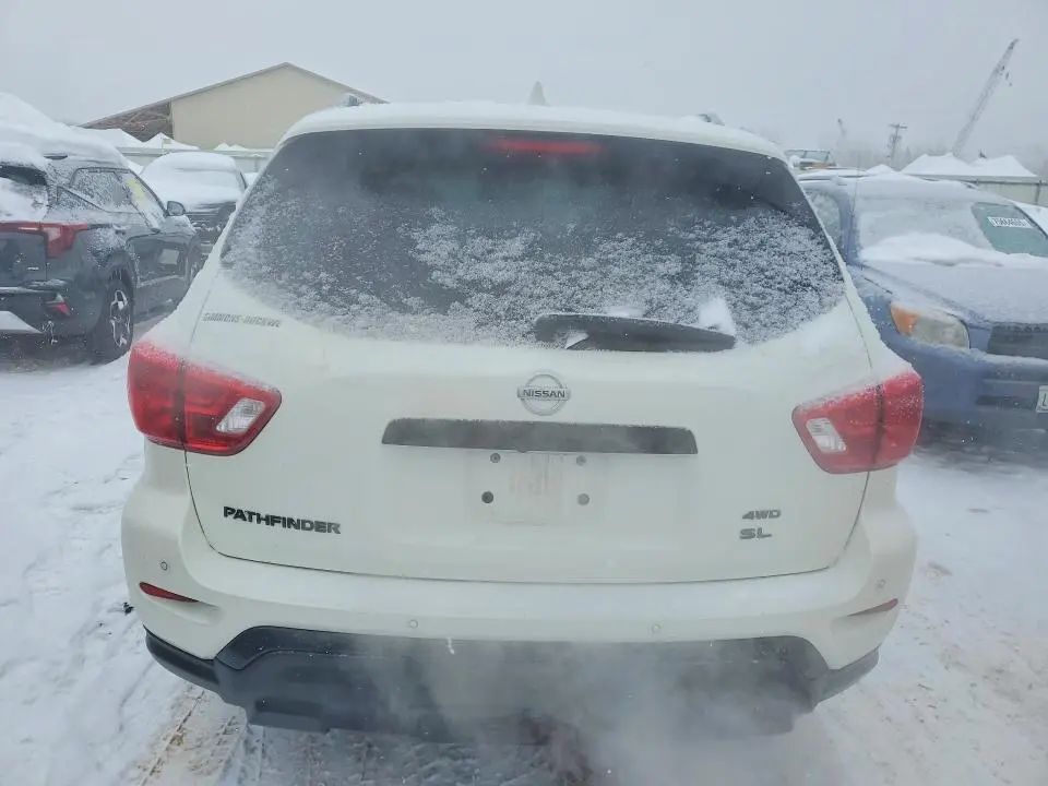 2020 NISSAN PATHFINDER SL  