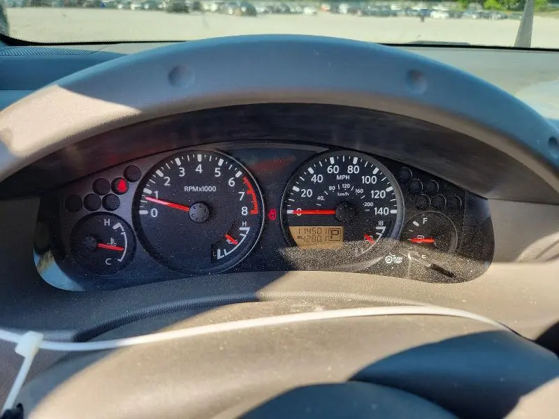 2016 NISSAN FRONTIER SV  
